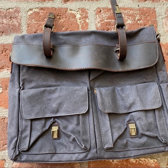 Emissary NWOT laptop messenger briefcase - Picture 3 of 16